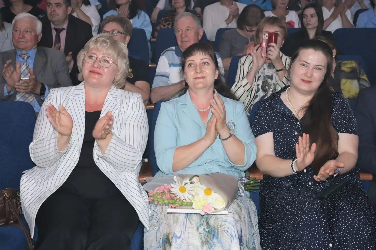 Medical Volunteers and Healthcare Professionals Honored for Service in Russia